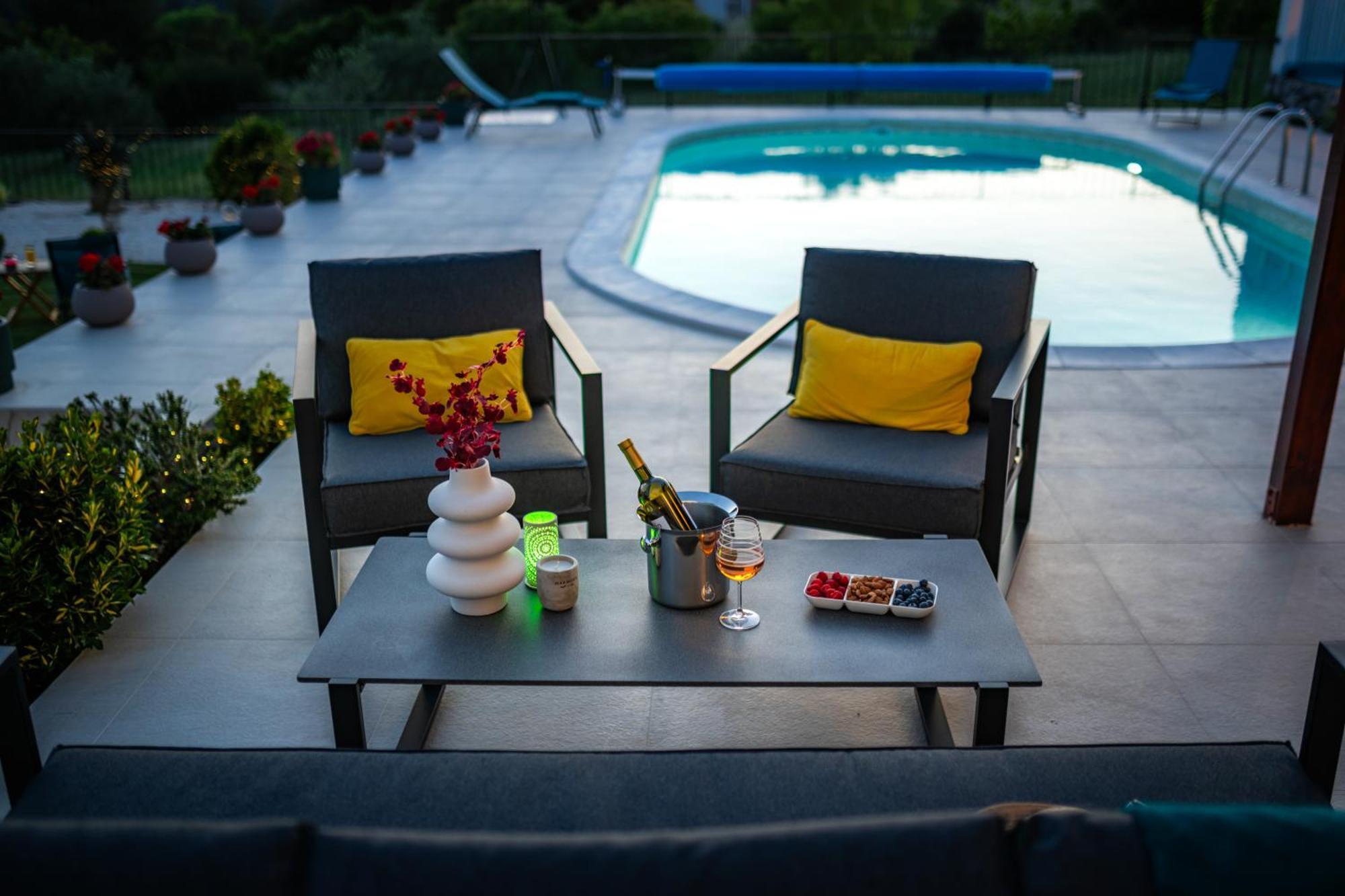 Villa Plenca - Heated Pool ! Шибеник Экстерьер фото