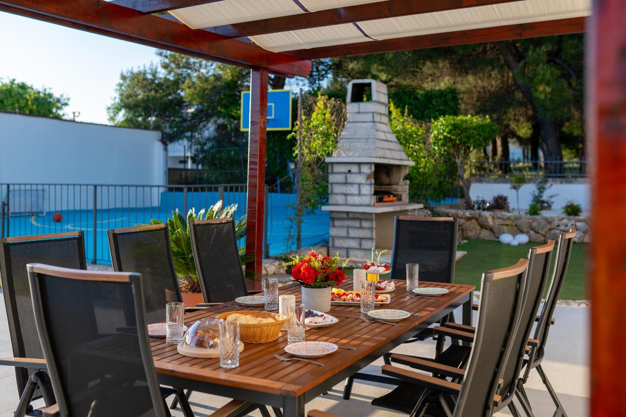 Villa Plenca - Heated Pool ! Шибеник Экстерьер фото